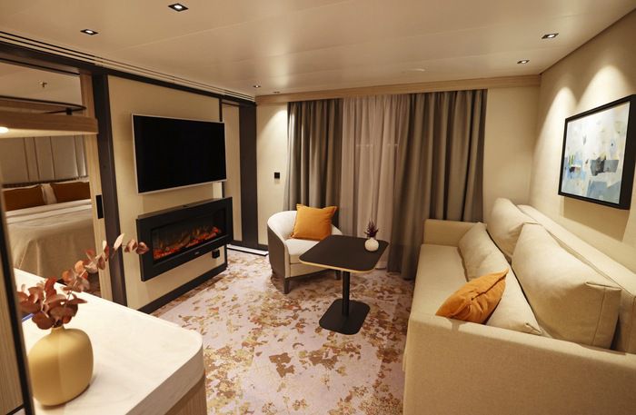 Accommodation on SH Vega